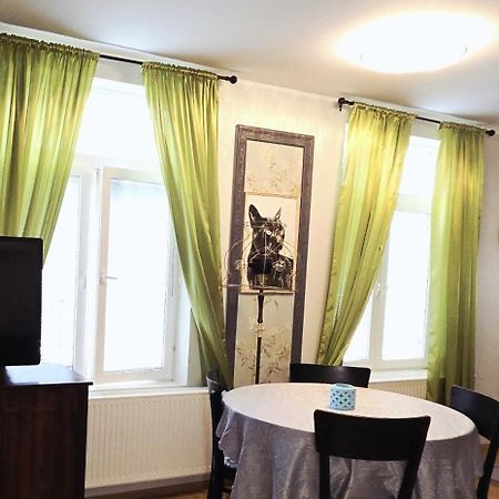 Suur-Ameerika Apartment Tallinn Ngoại thất bức ảnh