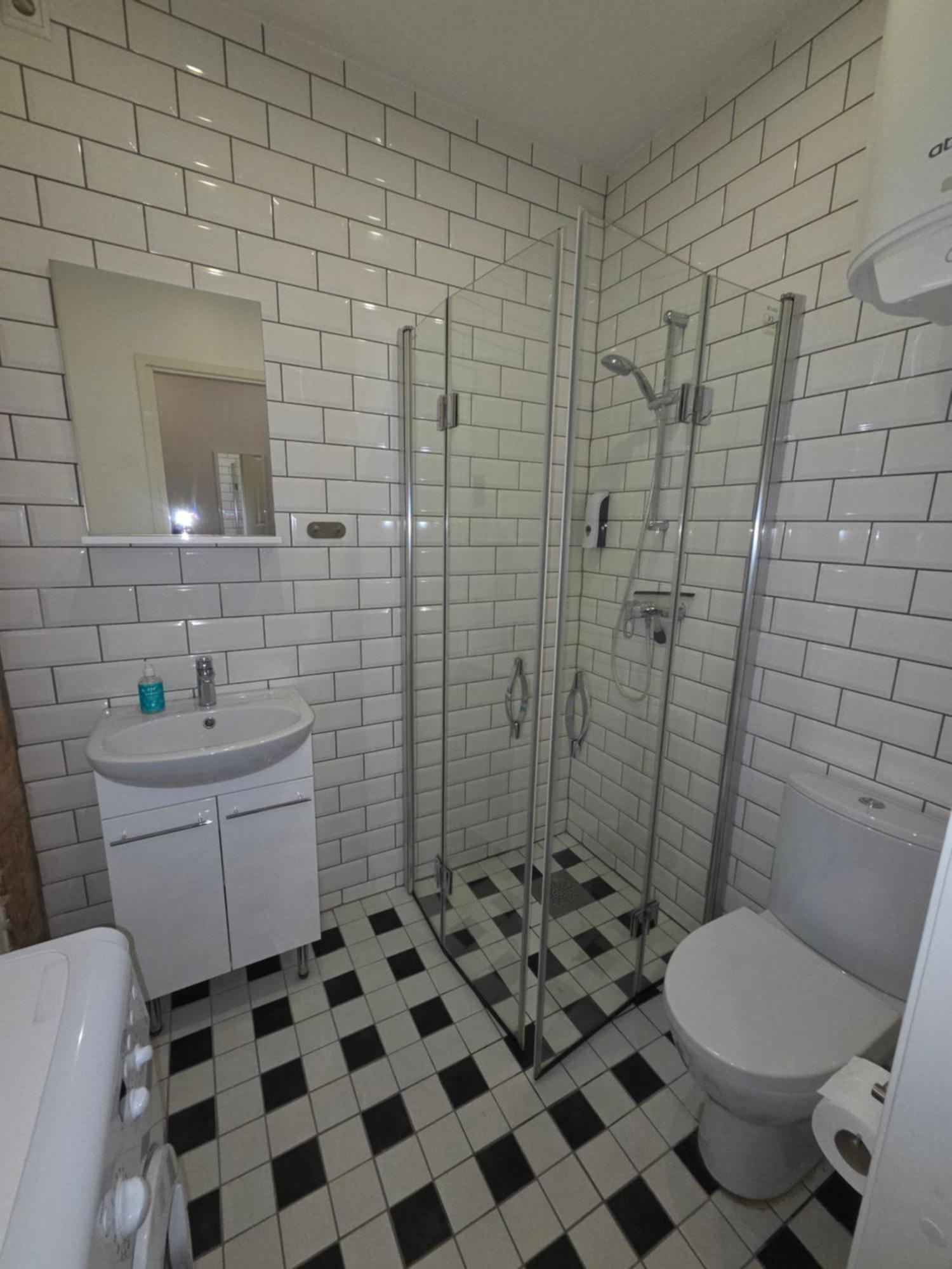 Suur-Ameerika Apartment Tallinn Phòng bức ảnh